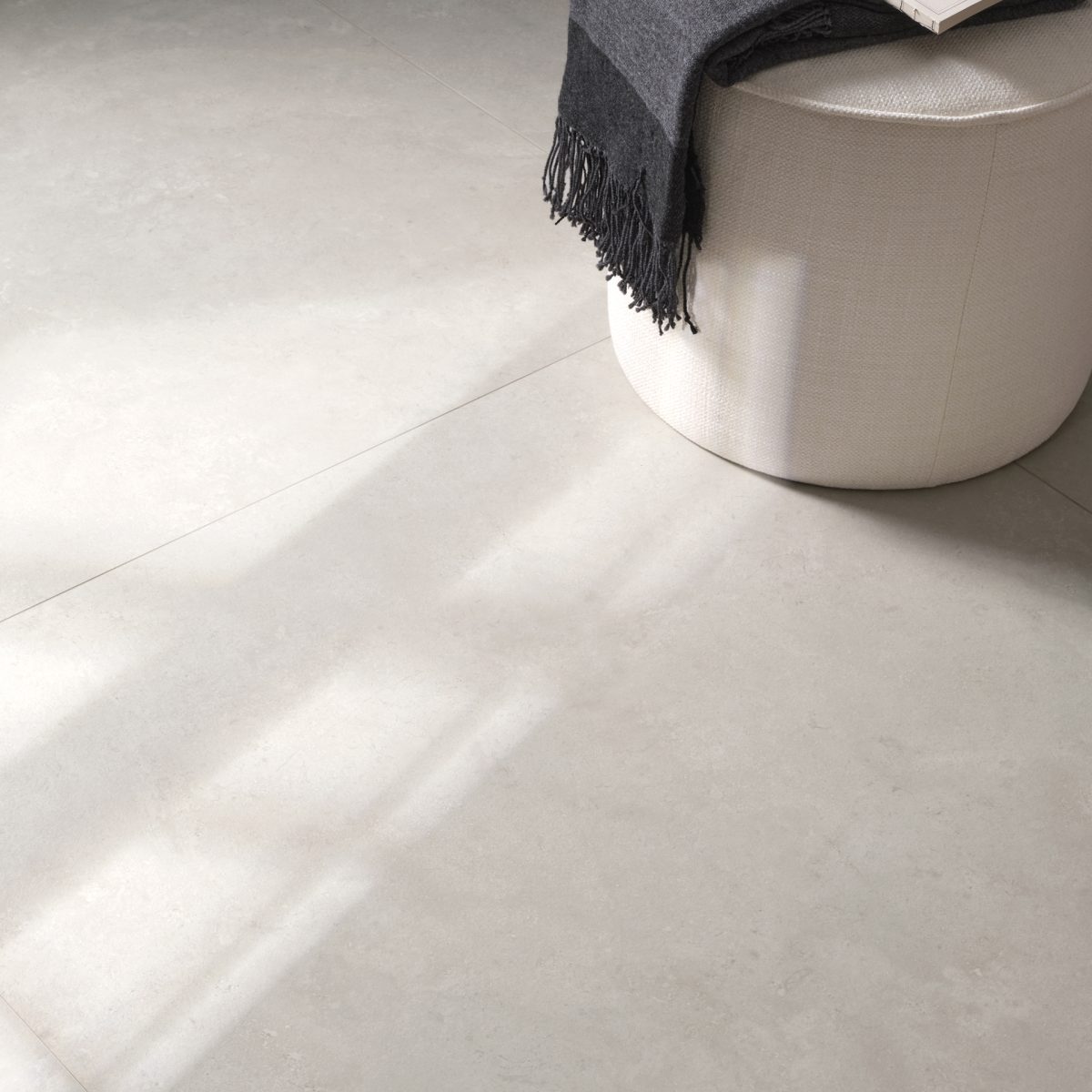 Etherea Grey 75 × 150